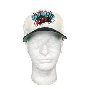 Vintage 90s Vancouver Grizzlies NBA Licensed Snapback Hat By Competitor